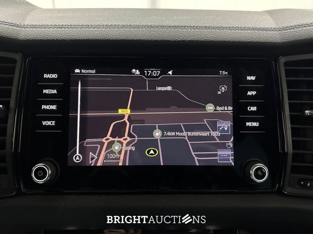 Škoda Kodiaq Sportline Business 1.5 TSI 150pk 2023 (Origineel-NL), S-585-RH