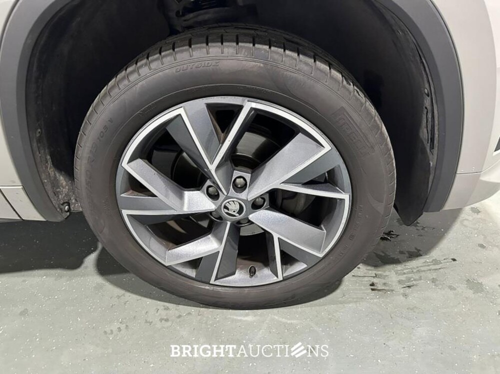 Škoda Kodiaq Sportline Business 1.5 TSI 150pk 2023 (Origineel-NL), S-585-RH