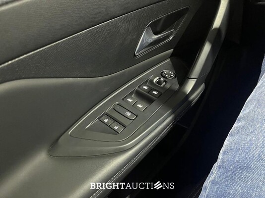Peugeot 308 Allure Pack Business 1.2 PureTech 131pk 2022 (Origineel-NL), P-824-HN