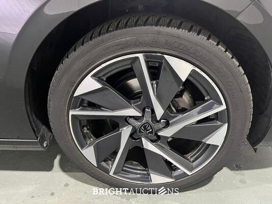 Peugeot 308 Allure Pack Business 1.2 PureTech 131pk 2022 (Origineel-NL), P-824-HN