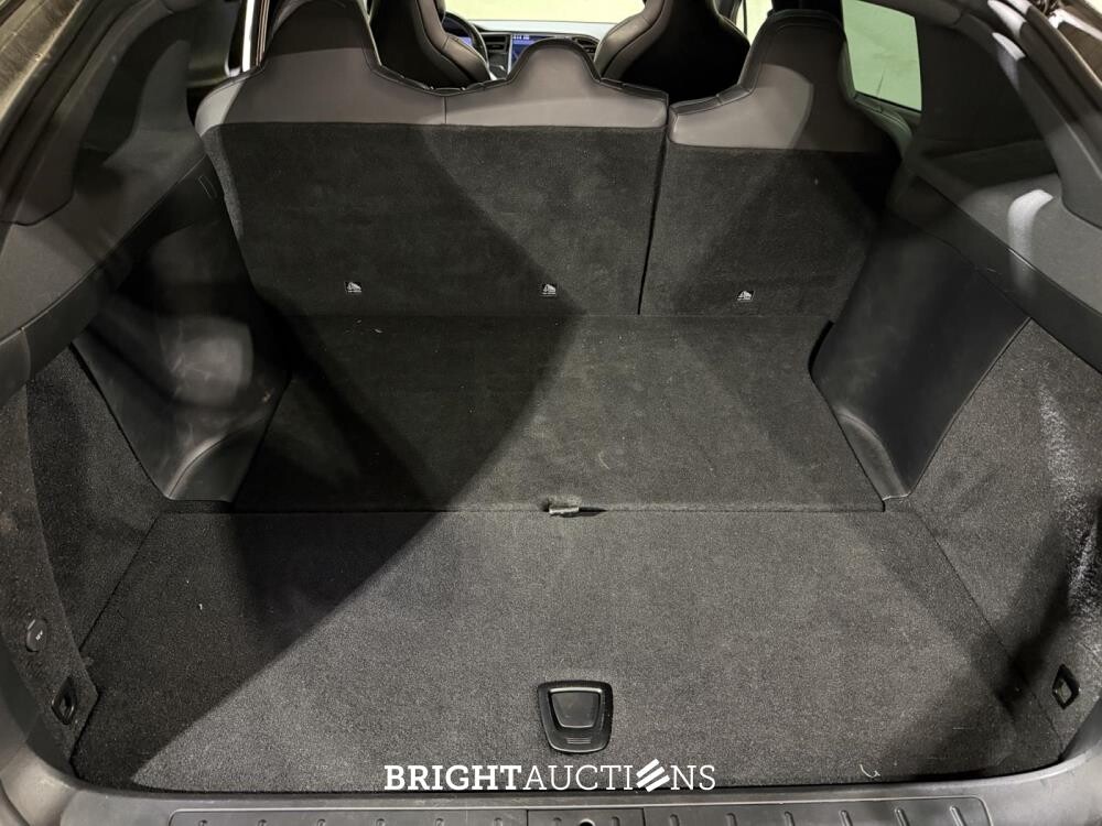 Tesla Model X 524pk 2017