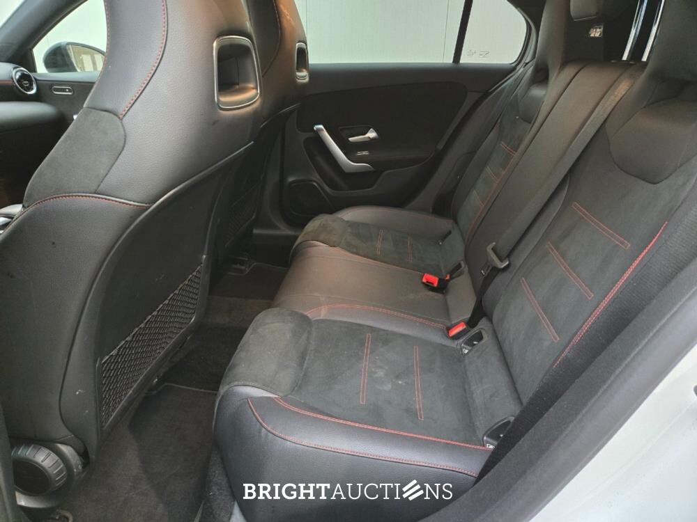 Mercedes-Benz A250 e Business Solution AMG Limited 262pk 2020 A-klasse, Z-645-DJ