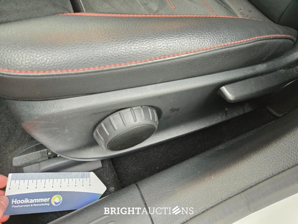 Mercedes-Benz A250 e Business Solution AMG Limited 262hp 2020 A-Class, Z-645-DJ