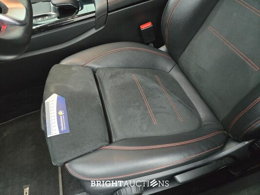 Mercedes-Benz A250 e Business Solution AMG Limited 262pk 2020 A-klasse, Z-645-DJ