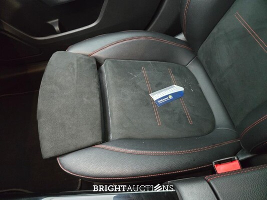Mercedes-Benz A250 e Business Solution AMG Limited 262pk 2020 A-klasse, Z-645-DJ