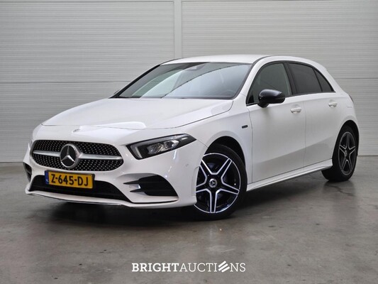 Mercedes-Benz A250 e Business Solution AMG Limited 262hp 2020 A-Klasse, Z-645-DJ