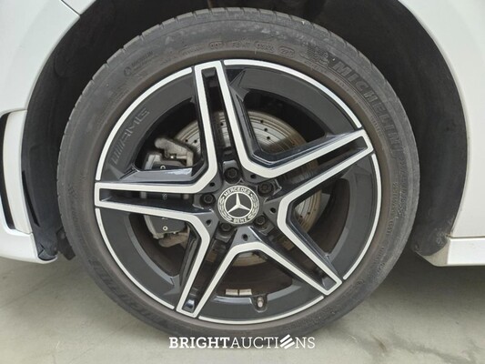 Mercedes-Benz A250 e Business Solution AMG Limited 262hp 2020 A-Klasse, Z-645-DJ