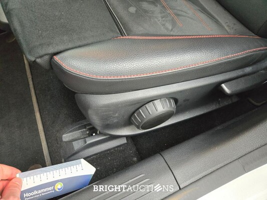 Mercedes-Benz A250 e Business Solution AMG Limited 262hp 2020 A-Klasse, Z-645-DJ