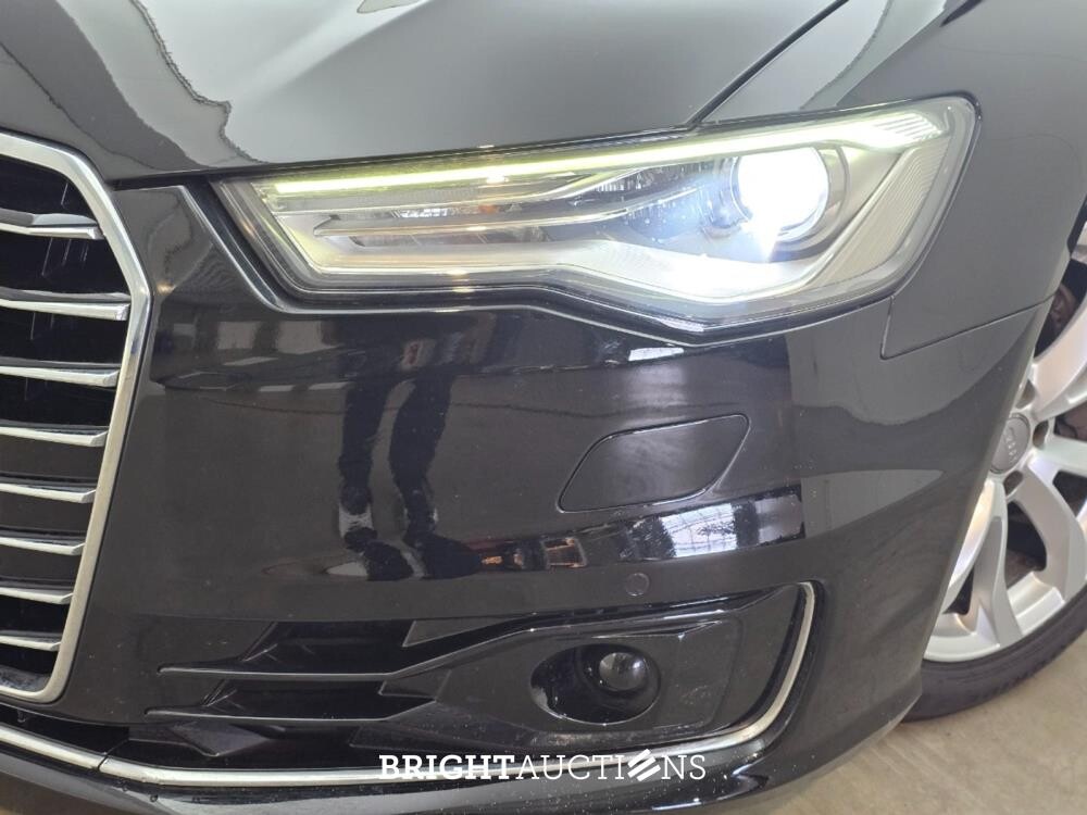 Audi A6 Avant Premium Edition 2.0 TFSI 252pk 2015 (Origineel-NL), 5-ZVK-32
