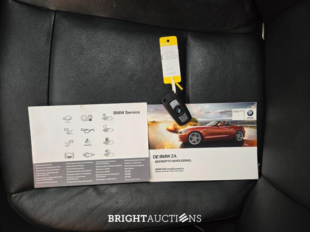 BMW Z4 sDrive18i Roadster Executive 156pk 2014 (Origineel-NL), 9-TPH-07