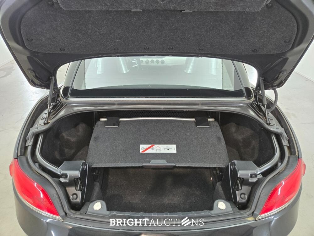 BMW Z4 sDrive18i Roadster Executive 156pk 2014 (Origineel-NL), 9-TPH-07