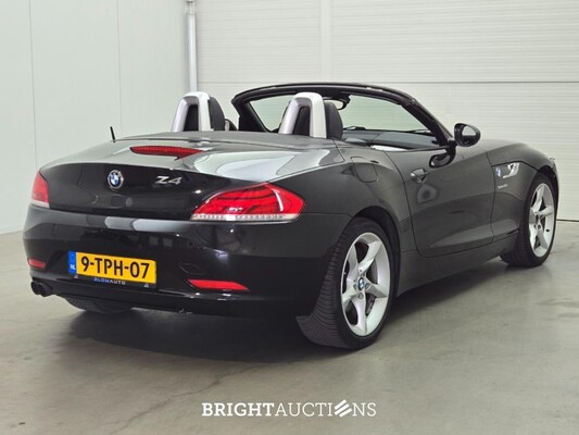 BMW Z4 sDrive18i Roadster Executive 156pk 2014 (Origineel-NL), 9-TPH-07