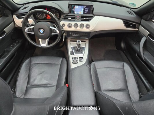 BMW Z4 sDrive18i Roadster Executive 156hp 2014 (Original-NL), 9-TPH-07
