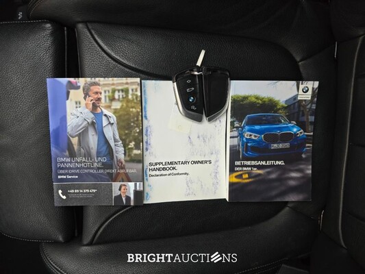 BMW 118i 1-serie High Executive 136pk 2021 1-Serie, N-102-ZN