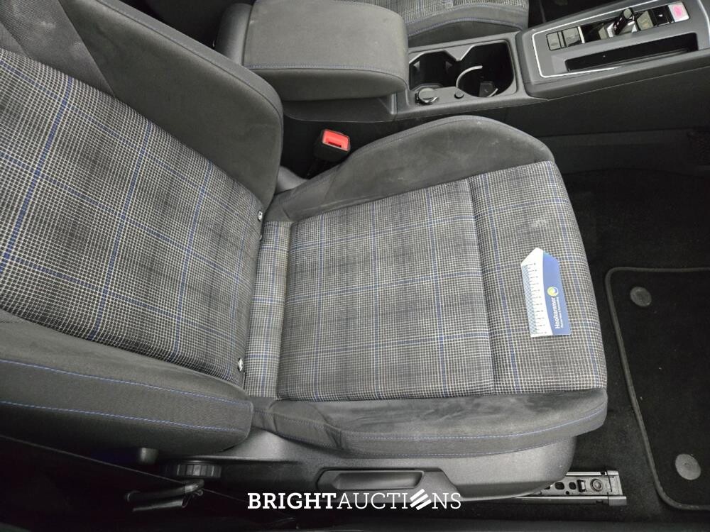 Volkswagen Golf eHybrid GTE 1.4 258hp 2020, X-635-ZX