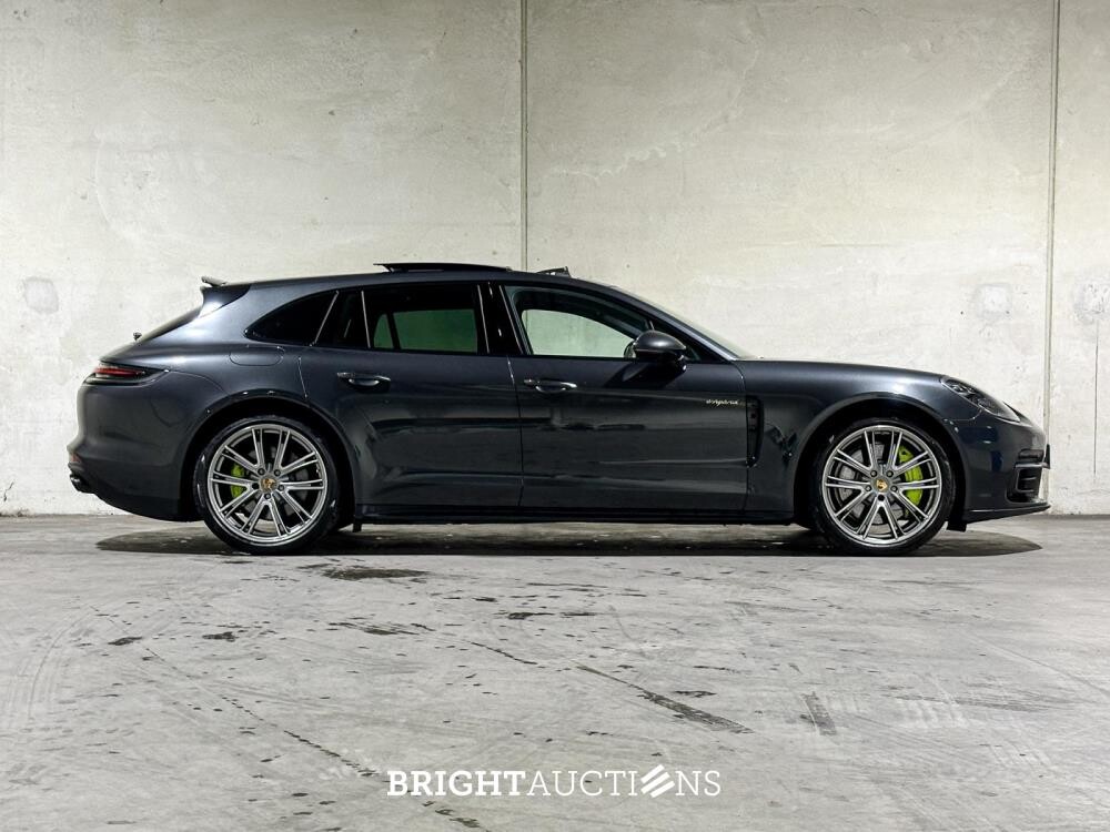 Porsche Panamera Sport Turismo 2.9 V6 4 E-Hybrid 462pk 2018, J-339-PD