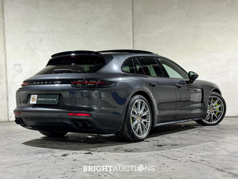 Porsche Panamera Sport Turismo 2.9 V6 4 E-Hybrid 462pk 2018, J-339-PD