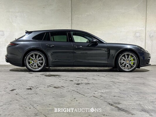 Porsche Panamera Sport Turismo 2.9 V6 4 E-Hybrid 462pk 2018, J-339-PD