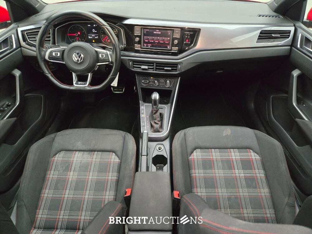 Volkswagen Polo GTI 2.0 TSI 200pk 2019, S-110-LZ
