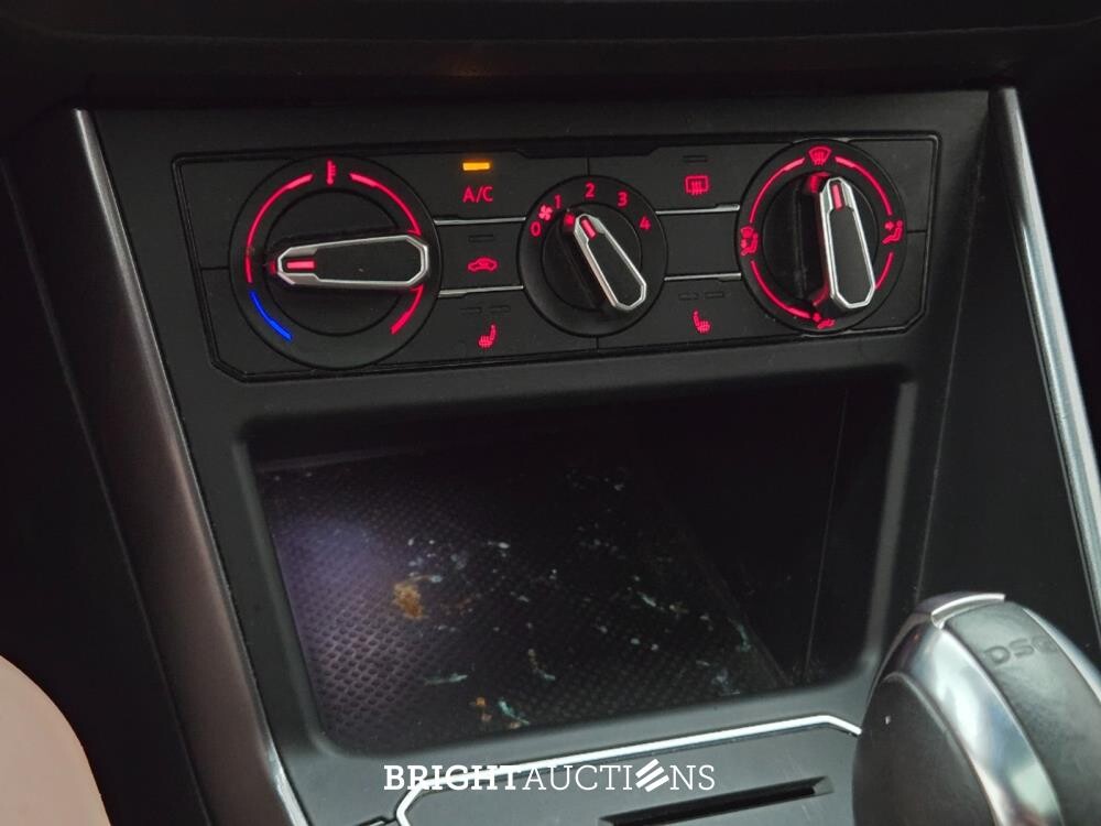 Volkswagen Polo GTI 2.0 TSI 200pk 2019, S-110-LZ