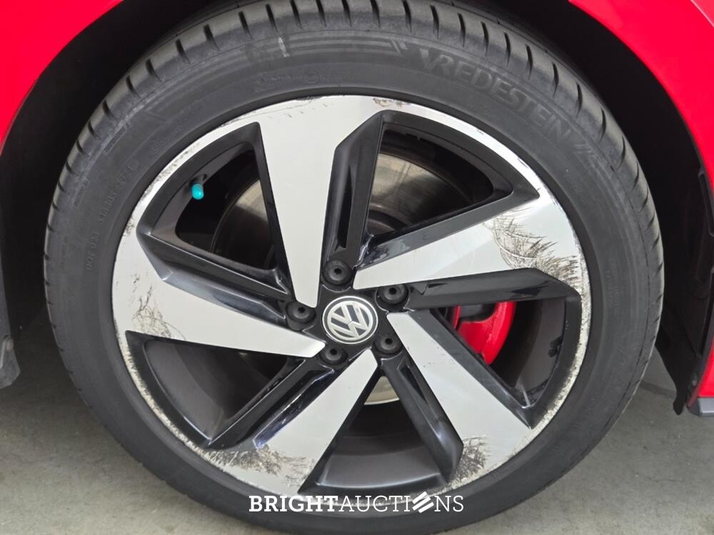 Volkswagen Polo GTI 2.0 TSI 200pk 2019, S-110-LZ