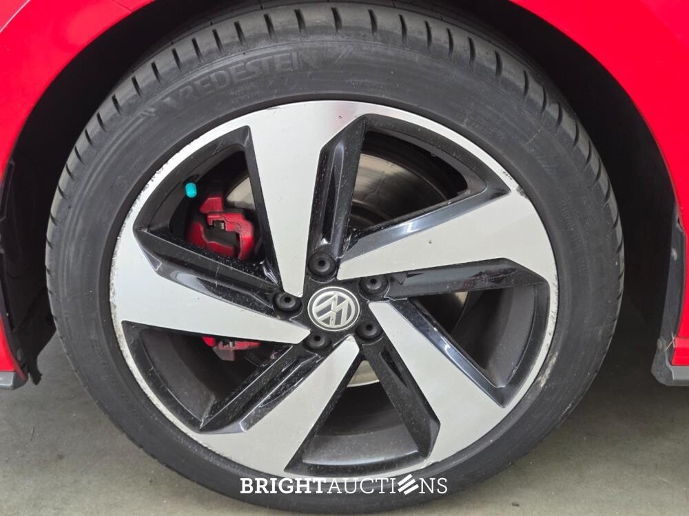 Volkswagen Polo GTI 2.0 TSI 200pk 2019, S-110-LZ