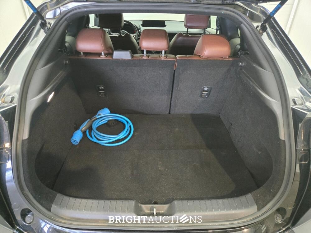 Mazda MX-30 e-SkyActiv 145 First Edition SkyActiv 36 kWh 146pk 2020, L-181-RB