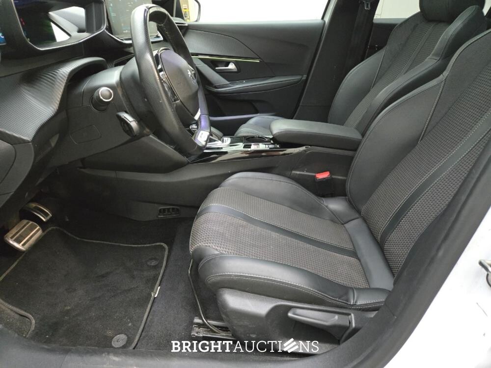Peugeot 208 e- EV GT 350 50 kWh 136pk 2021, N-631-SR