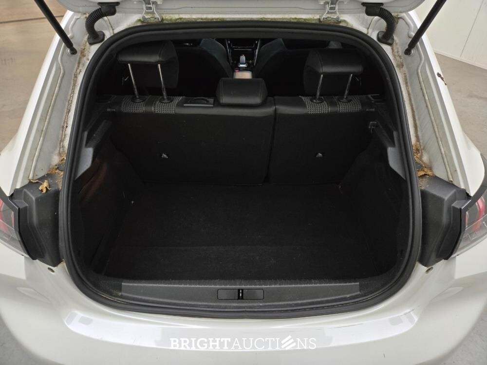 Peugeot 208 e- EV GT 350 50 kWh 136pk 2021, N-631-SR