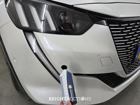 Peugeot 208 e- EV GT 350 50 kWh 136pk 2021, N-631-SR