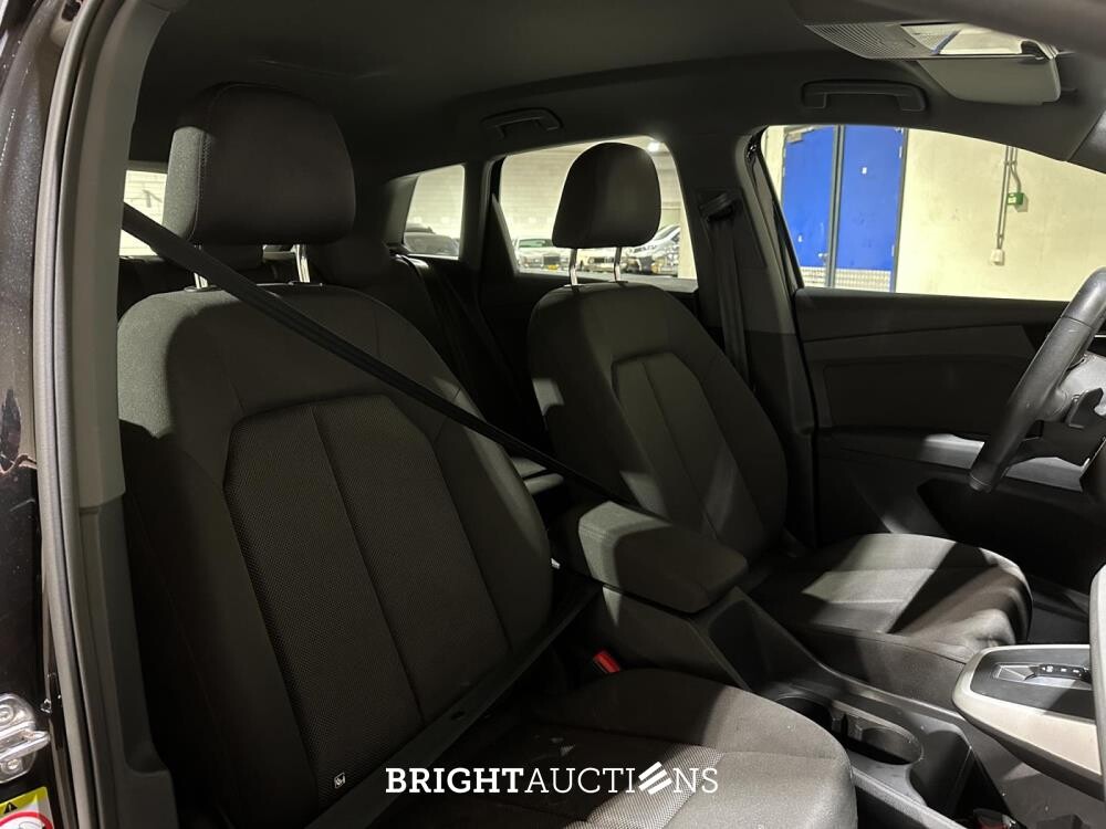 Audi Q4 e-tron 35 Edition 55 kWh 170hp 2022 (Original-NL), R-847-TD
