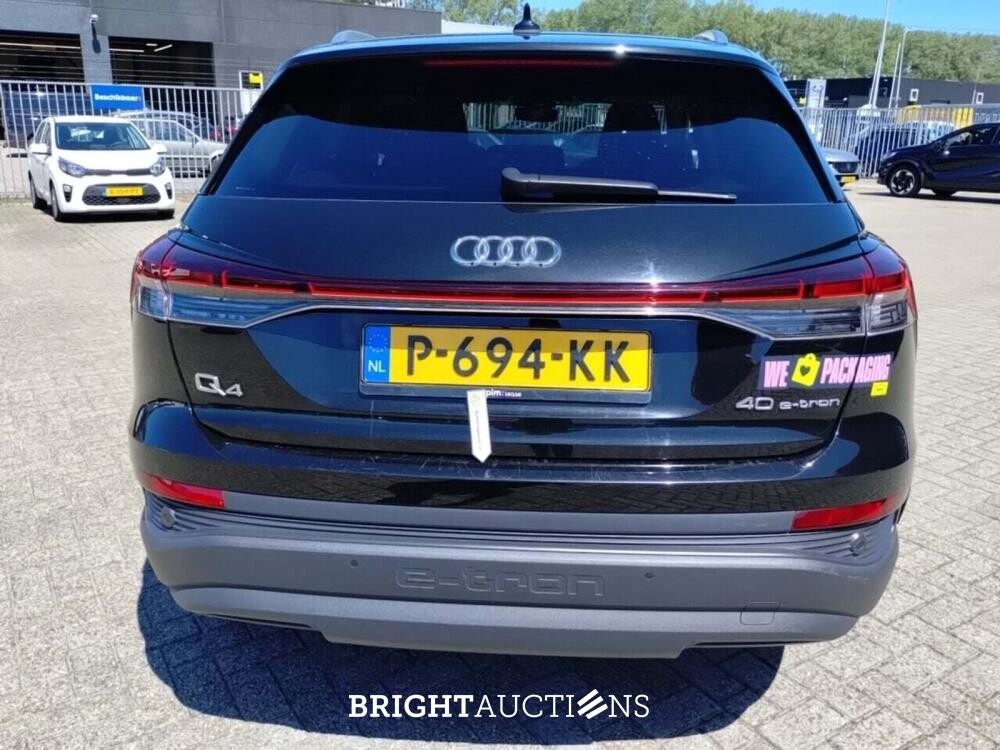 Audi Q4 e-tron 40 Launch edition Advanced 77 kWh 204pk 2021, P-694-KK