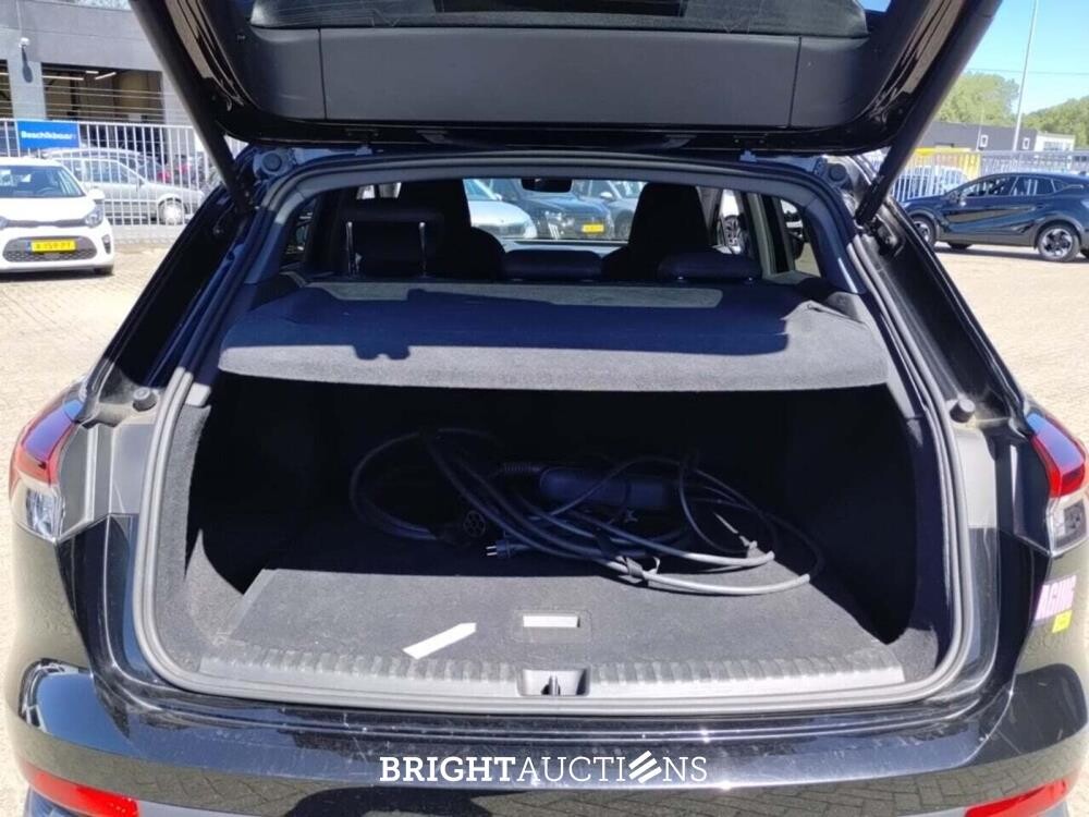 Audi Q4 e-tron 40 Launch edition Advanced 77 kWh 204pk 2021, P-694-KK