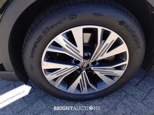 Audi Q4 e-tron 40 Launch edition Advanced 77 kWh 204pk 2021, P-694-KK
