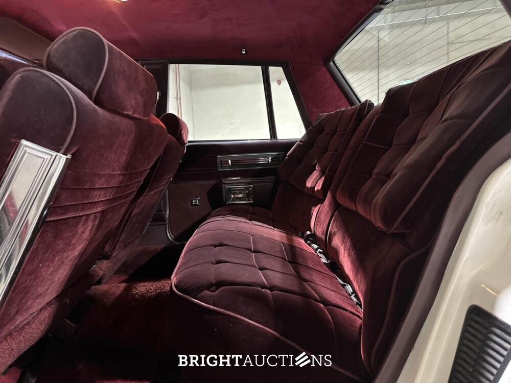 Chevrolet USA Caprice 5.0 Brougham 163pk 1986, 21-LZG-9