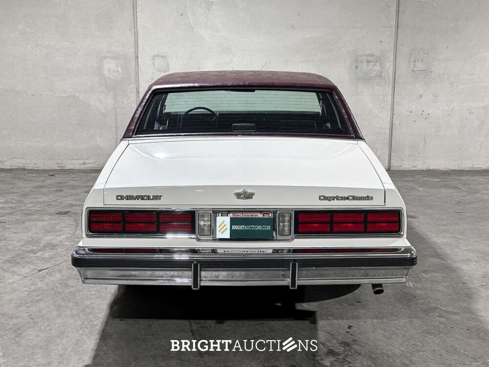 Chevrolet USA Caprice 5.0 Brougham 163pk 1986, 21-LZG-9