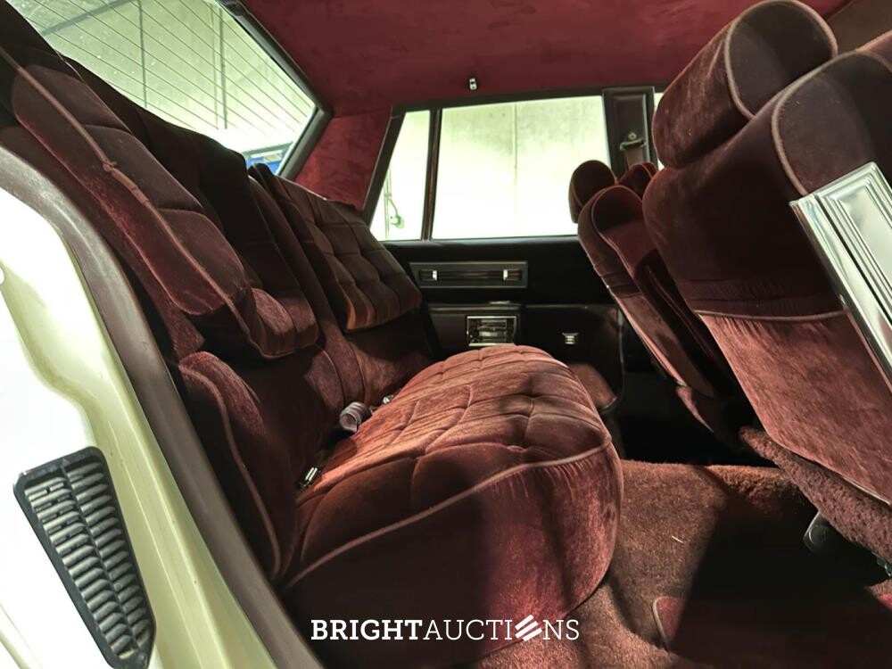 Chevrolet USA Caprice 5.0 Brougham 163pk 1986, 21-LZG-9