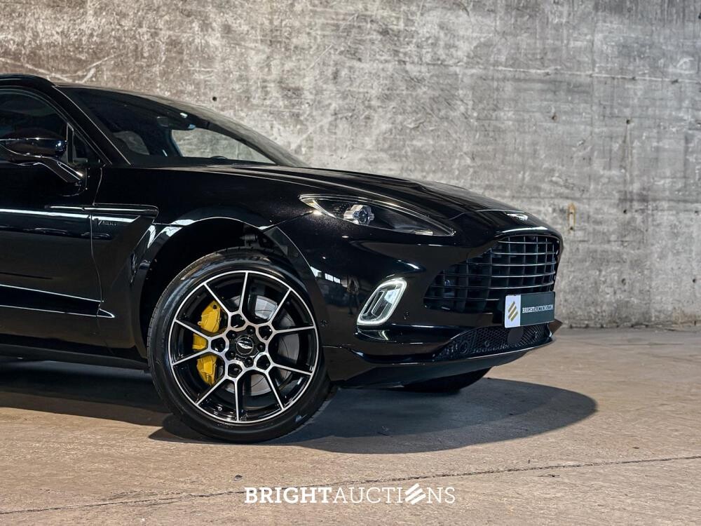 Aston Martin DBX 4.0 V8 1913 551pk 2020 (1 OF 500), HNT-92-V