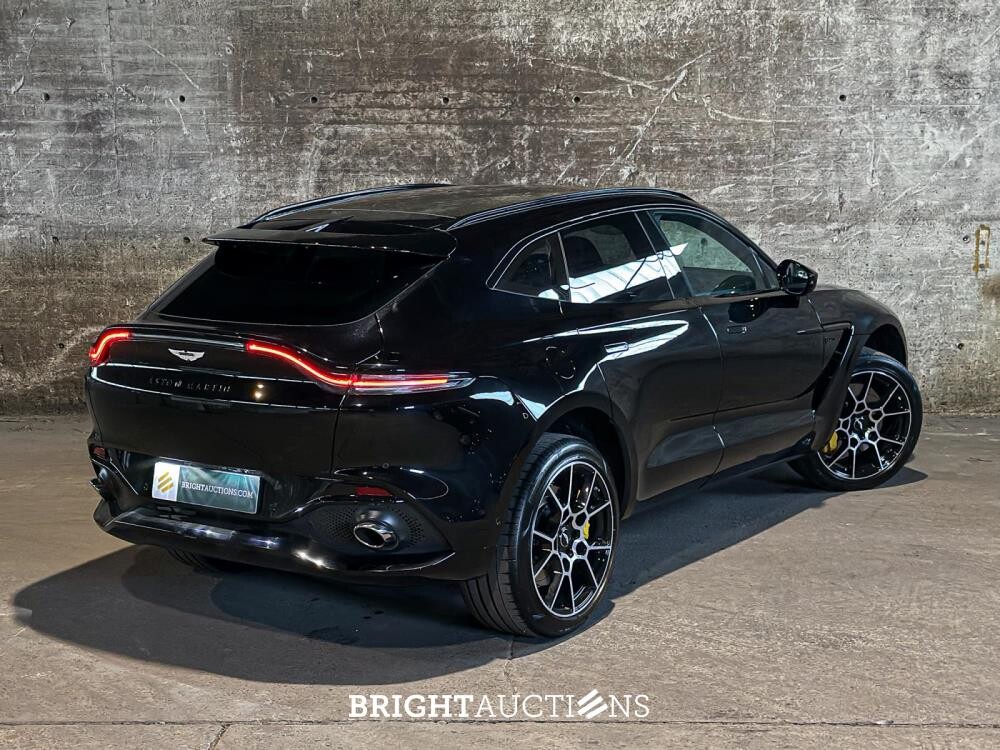 Aston Martin DBX 4.0 V8 1913 551pk 2020 (1 OF 500), HNT-92-V