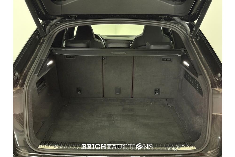 Audi SQ8 4.0 TFSI Quattro 507pk 2022, R-387-PH
