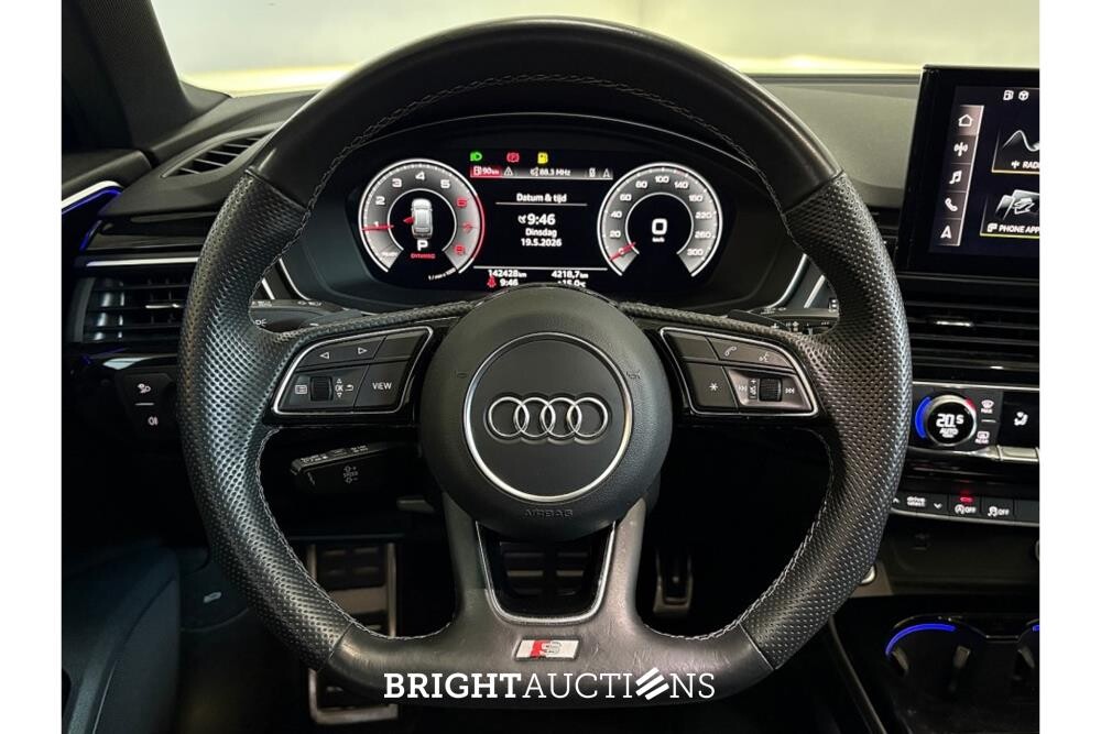 Audi A4 Avant 35 S edition Competition TFSI 149pk 2022 (Origineel-NL), P-104-HH