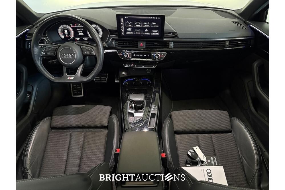 Audi A4 Avant 35 S edition Competition TFSI 149pk 2022 (Origineel-NL), P-104-HH