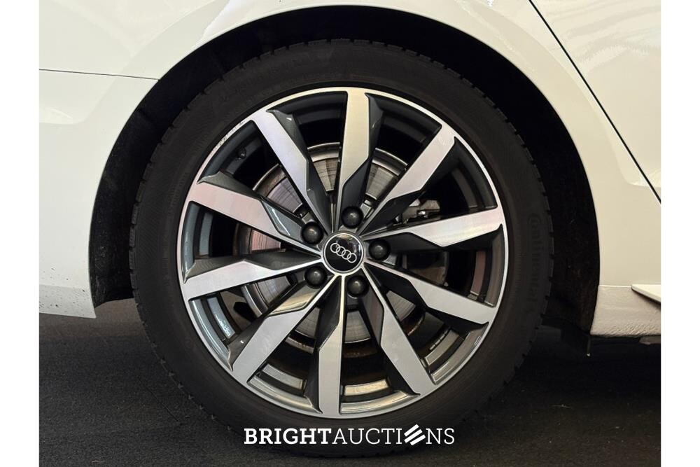 Audi A4 Avant 35 S edition Competition TFSI 149hp 2022 (Original-NL), P-104-HH
