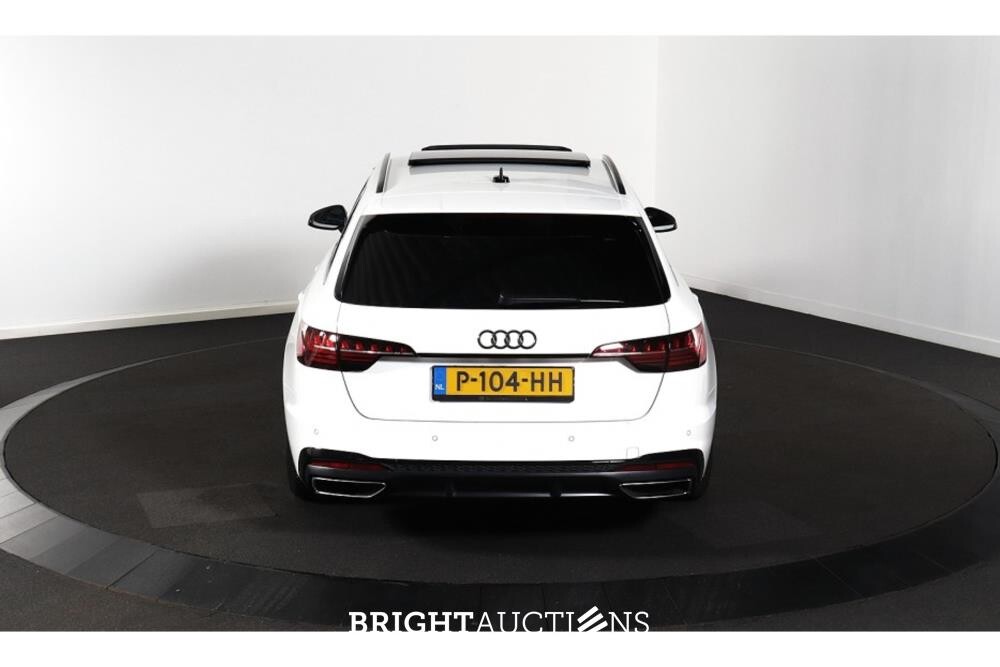 Audi A4 Avant 35 S edition Competition TFSI 149pk 2022 (Origineel-NL), P-104-HH