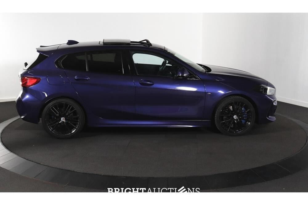 BMW 118i High Executive M Sport 136pk 2022 (Origineel-NL) 1-Serie, R-142-HD