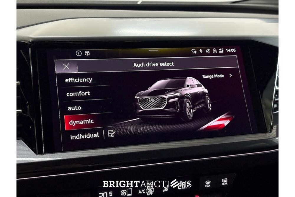 Audi Q4 Sportback 40 Launch edition S Competition 77 kWh 204pk 2022 (Origineel-NL), P-433-PR