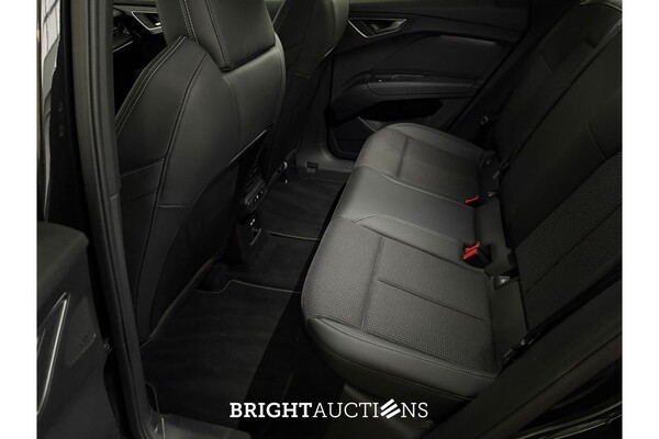 Audi Q4 Sportback 40 Launch edition S Competition 77 kWh 204pk 2022 (Origineel-NL), P-433-PR