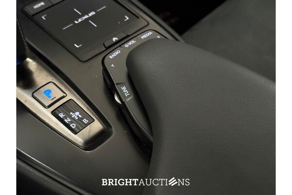 Lexus UX 300e 54 kWh 204pk 2021 (Origineel-NL), N-970-KZ