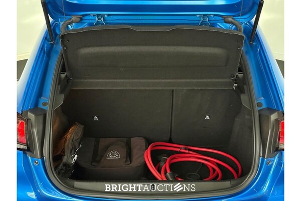Peugeot 208 e- EV Active Pack 50 kWh 136pk 2023 (Origineel-NL), S-816-ZJ
