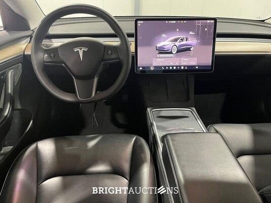 Tesla Model 3 Standard RWD Plus 60 kWh 238pk 2023 (Origineel-NL), S-225-TN